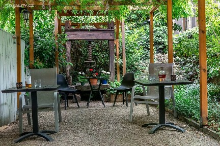 Prodej restaurace 280 m² Budečská, Praha - Vinohrady