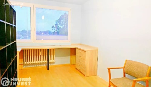 Pronájem bytu 3+1 61 m² Bratří Štefanů, Hradec Králové - Slezské Předměstí