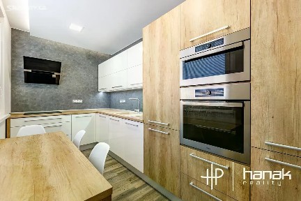 Pronájem bytu 3+1 78 m² Trnkova, Olomouc - Nové Sady