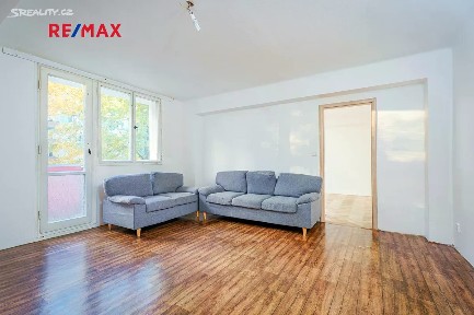 Pronájem bytu 2+1 53 m² Rumunská, Čelákovice