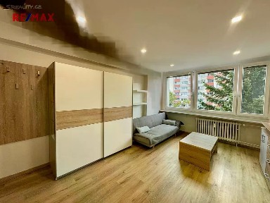 Praha, Praha 6, Vokovice, Evropská, 158