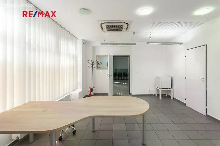 Pronájem ordinace 62 m² Hradeckých, Praha - Nusle