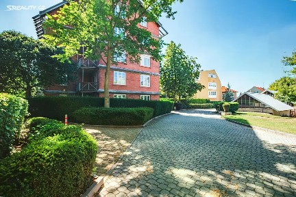 Prodej kanceláře 371 m² Pláničkova, Praha - Veleslavín