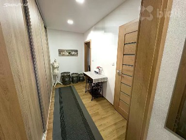 Otrokovice, Zlín, Kvítkovice, SNP