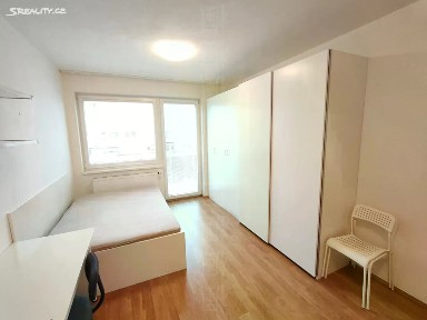 Prodej bytu 1+kk 29 m² Hornoměcholupská, Praha - Horní Měcholupy
