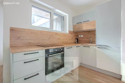 Pronájem bytu 1+kk 35 m² Hábova, Praha - Stodůlky