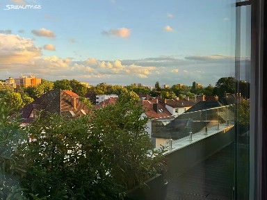 Prodej bytu 3+kk 78 m² Štrossova, Pardubice - Bílé Předměstí