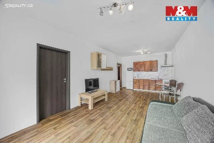 Prodej bytu 2+kk 53 m² Zakšínská, Praha - Střížkov