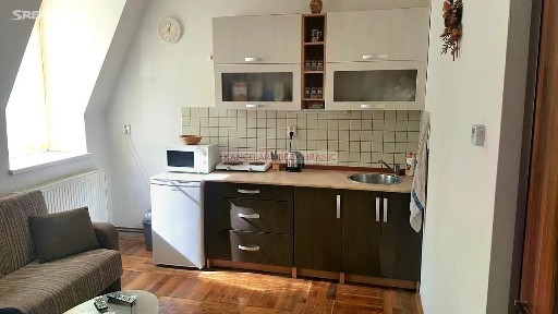 Pronájem bytu 1+kk 26 m² Šlikova, Liberec - Liberec VII-Horní Růžodol