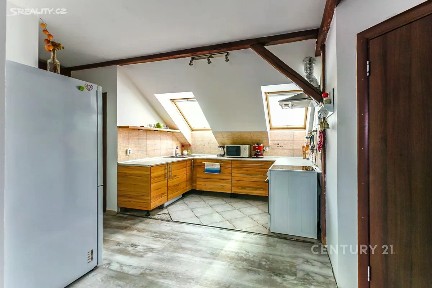 Pronájem bytu 3+kk 70 m² Braškov