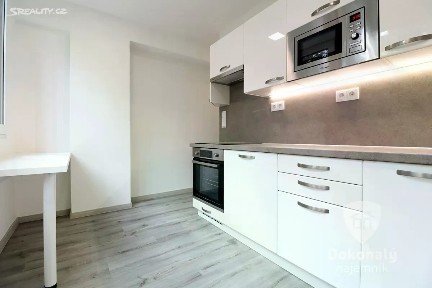 Pronájem bytu 2+1 64 m² Pezinská, Mladá Boleslav - Mladá Boleslav II