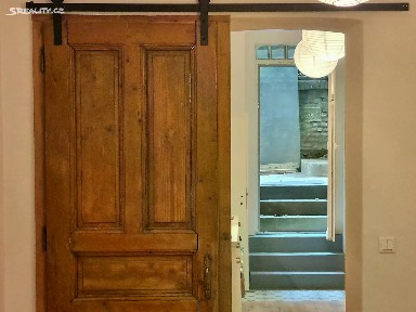 Pronájem komerční nemovitosti 40 m² Žitomírská, Praha - Vršovice