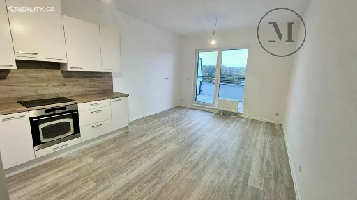 Pronájem bytu 1+kk 32 m² Branišovská, České Budějovice - České Budějovice 2