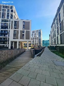 Pronájem bytu 1+kk 37 m² Olgy Havlové, Praha - Žižkov