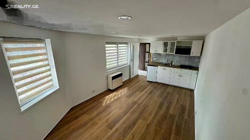 Pronájem kanceláře 30 m² Nad Kazankou, Praha - Troja