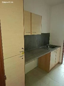 Pronájem bytu 3+1 65 m² Gogolova, Trmice