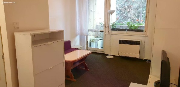 Pronájem bytu 1+kk 30 m² Petra Jilemnického, Teplice