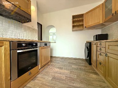 Pronájem bytu 3+1 70 m² Havlíčkova, Týn nad Vltavou - Malá Strana