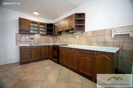 Praha, Praha 8, Kobylisy, Taussigova, 15