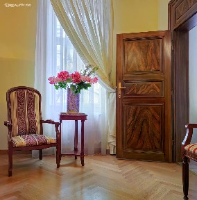 Prodej bytu 3+1 102 m² Petřínská, Praha - Malá Strana