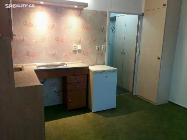 Pronájem bytu 1+kk 20 m² Okružní, Jihlava