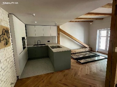Pronájem bytu 3+kk 75 m² Zborovská, Ostrava - Moravská Ostrava