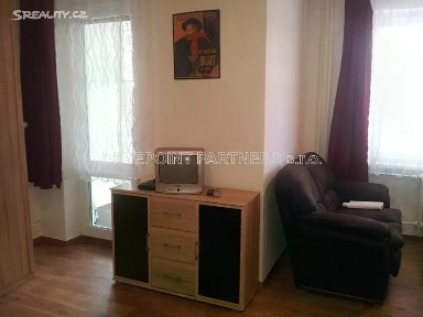 Pronájem bytu 1+kk 34 m² Neředínská, Olomouc - Neředín