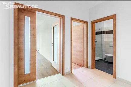 Prodej bytu 2+kk 91 m² K Vystrkovu, Praha - Modřany