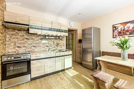 Pronájem bytu 1+1 36 m² Arbesova, Kladno - Kročehlavy