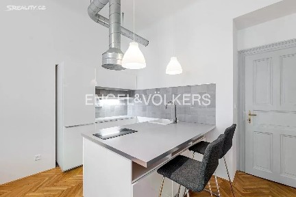 Praha, Praha 7, Holešovice, Letohradská, 6