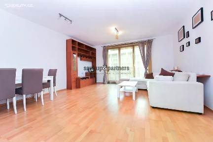 Praha, Praha 5, Hlubočepy, Hlubočepská, 33b