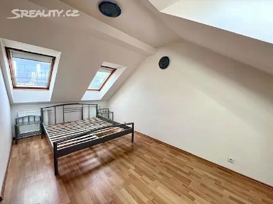 Praha, Praha 8, Libeň, V zahradách