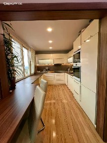 Prodej bytu 2+1 61 m² Maďarská, Karlovy Vary - Drahovice