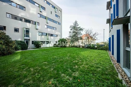 Prodej bytu 2+kk 80 m² V Rovinách, Praha - Podolí