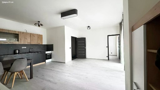 Pronájem bytu 2+kk 50 m² Arménská, Kladno - Kročehlavy