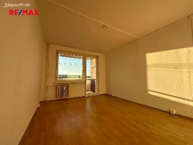 Prodej bytu 2+1 59 m² Průběžná, Milovice - Mladá