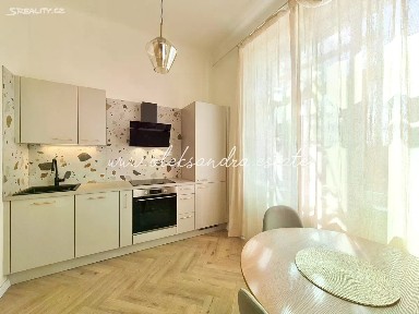 Prodej bytu 1+1 40 m² Zenklova, Praha - Libeň