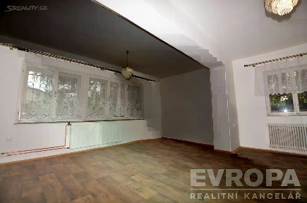Pronájem bytu 2+1 68 m² U štěpu, Praha - Hostivař
