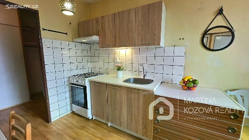 Pronájem bytu 1+1 38 m² Brandlova, Praha - Chodov