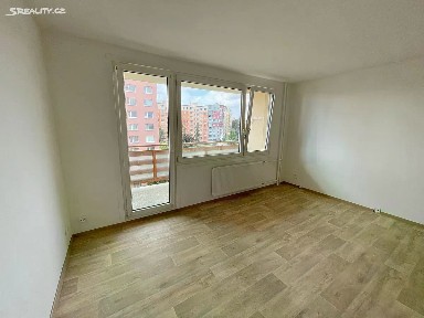 Pronájem bytu 1+kk 33 m² Manětínská, Plzeň - Bolevec