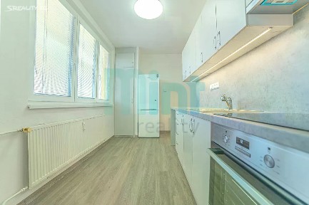 Pronájem bytu 3+1 73 m² Zdeňka Vavříka, Ostrava - Bělský Les