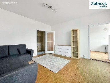 Zlín, Budovatelská