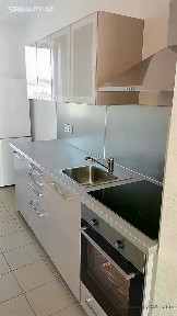 Praha, Praha 10, Strašnice, Počernická