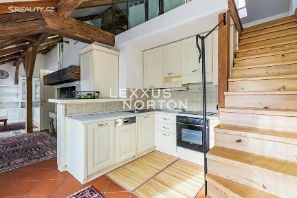 Pronájem bytu 3+kk 127 m² Truhlářská, Praha - Nové Město