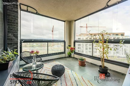 Pronájem bytu 1+kk 44 m² Ondrákové, Praha - Hlubočepy