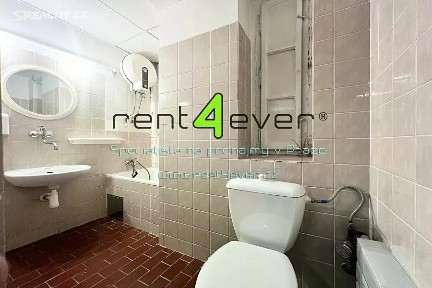 Pronájem kanceláře 60 m² Vinohradská, Praha - Vinohrady