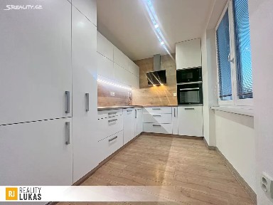Pronájem bytu 2+kk 55 m² Opavská, Ostrava - Poruba