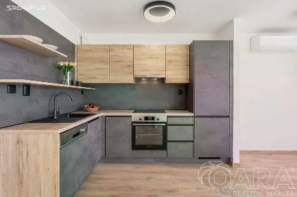 Pronájem bytu 3+kk 82 m² Pavrovského, Praha - Stodůlky