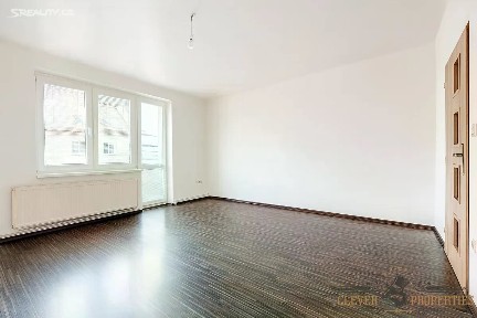 Choltice, Pardubice, Okružní