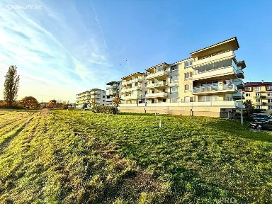 Olomouc, Slavonín, Topolová